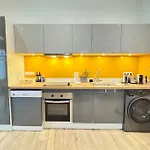 Bastille Sunbeam - Luxury Flat 80m2 - 6p 2br Apartmán *