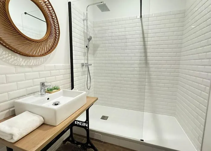 Bastille Sunbeam - Luxury Flat 80m2 - 6p 2br Апартаменты Париж