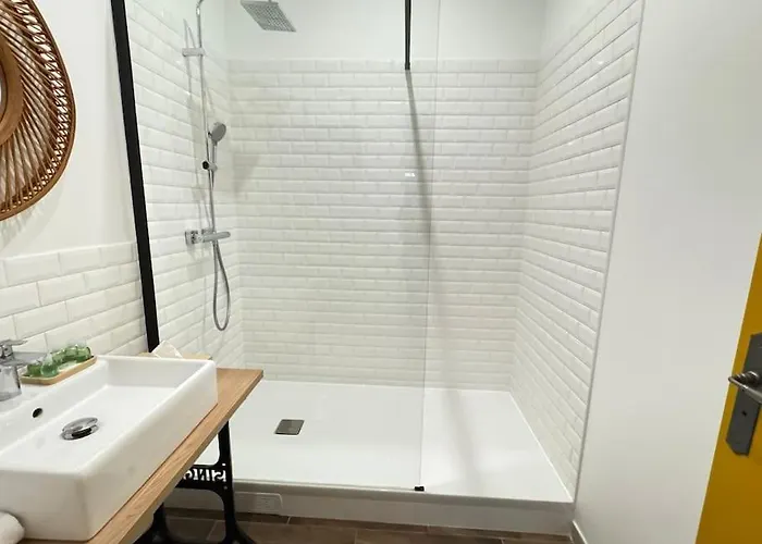 Bastille Sunbeam - Luxury Flat 80m2 - 6p 2br Апартаменты *